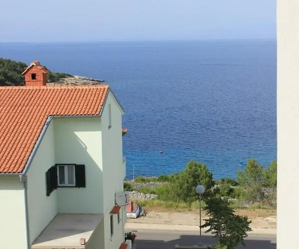 With A Parking Space Lejlighed Mali Lošinj